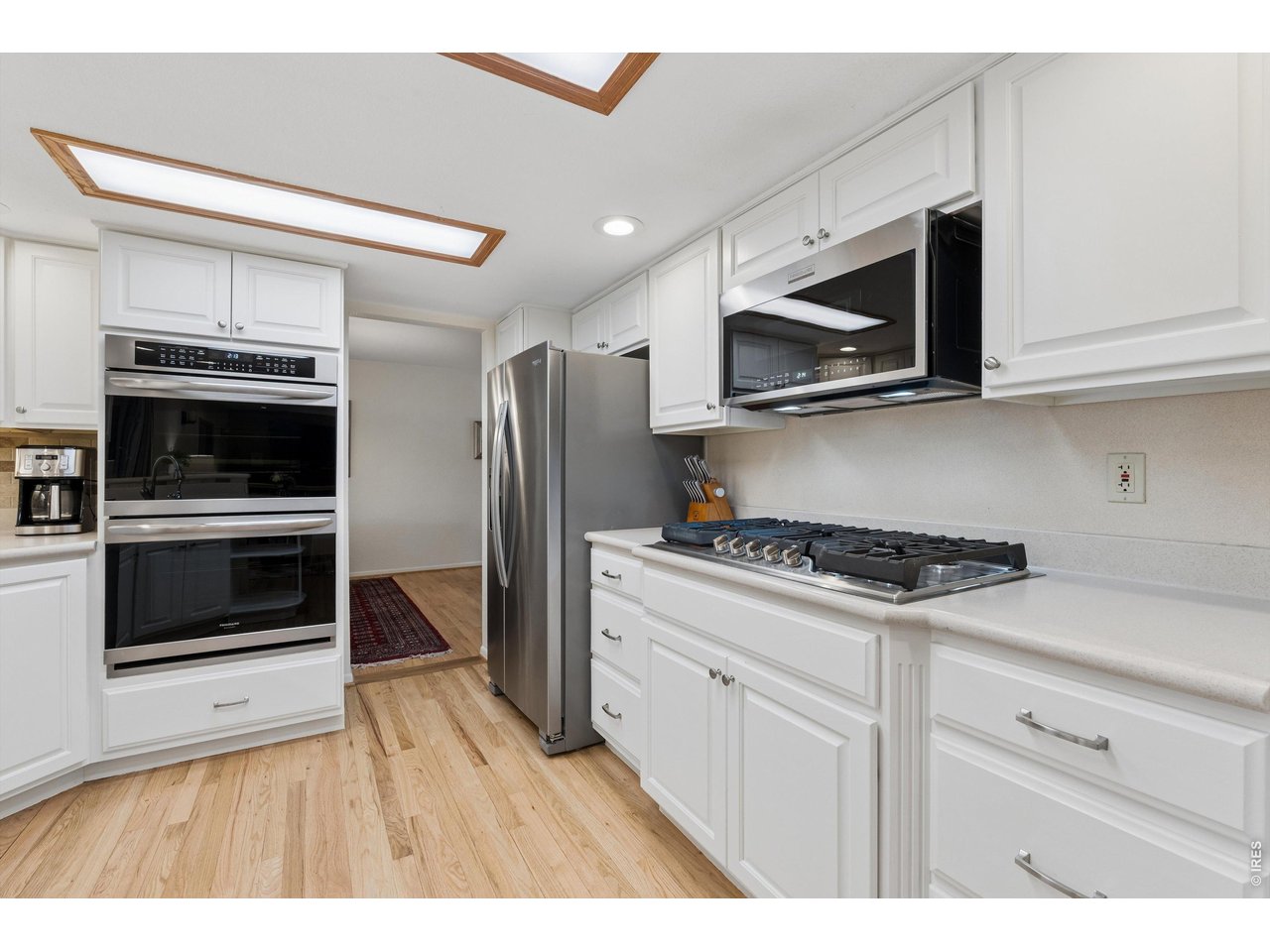 24 University Cir