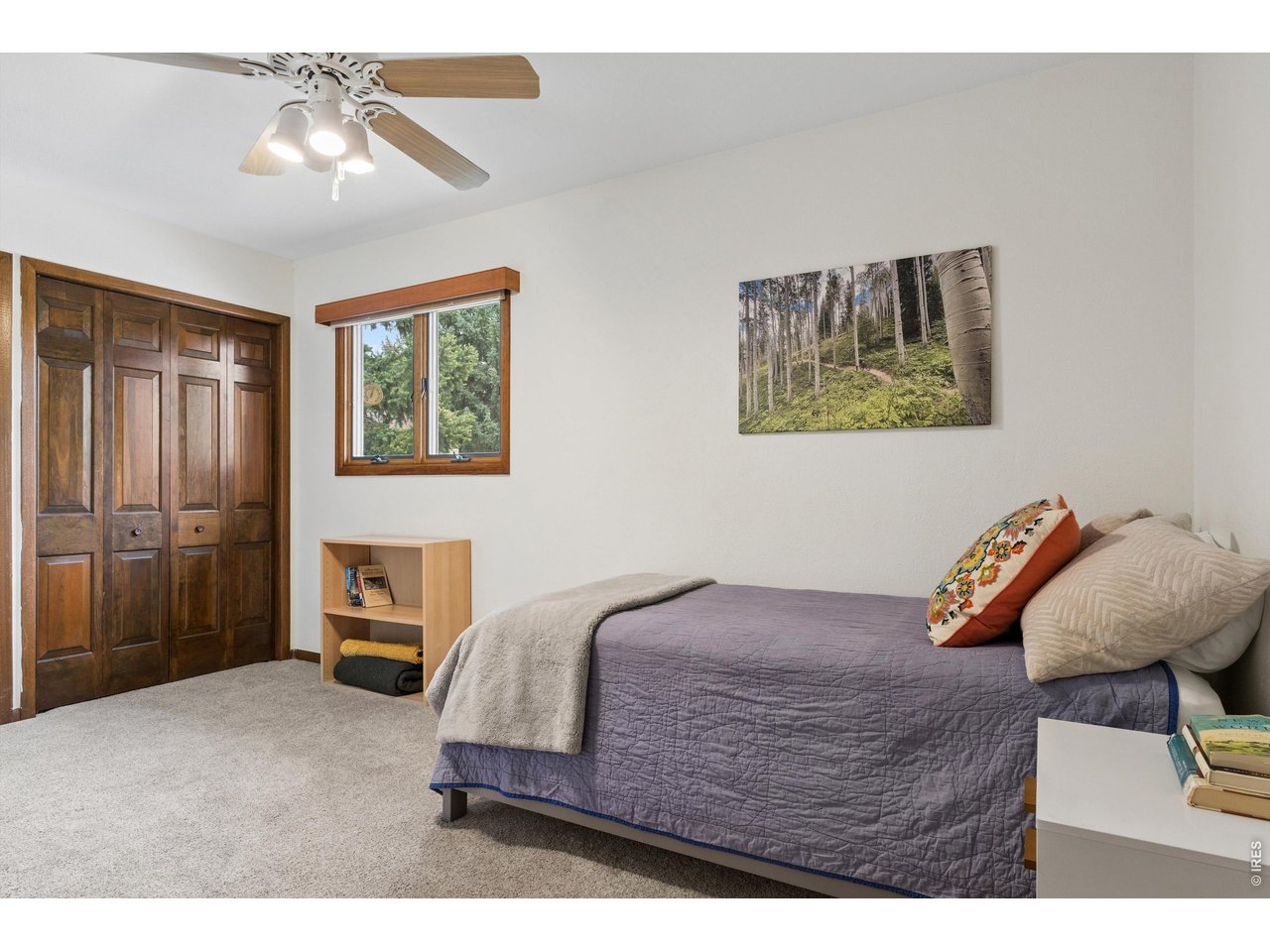 24 University Cir