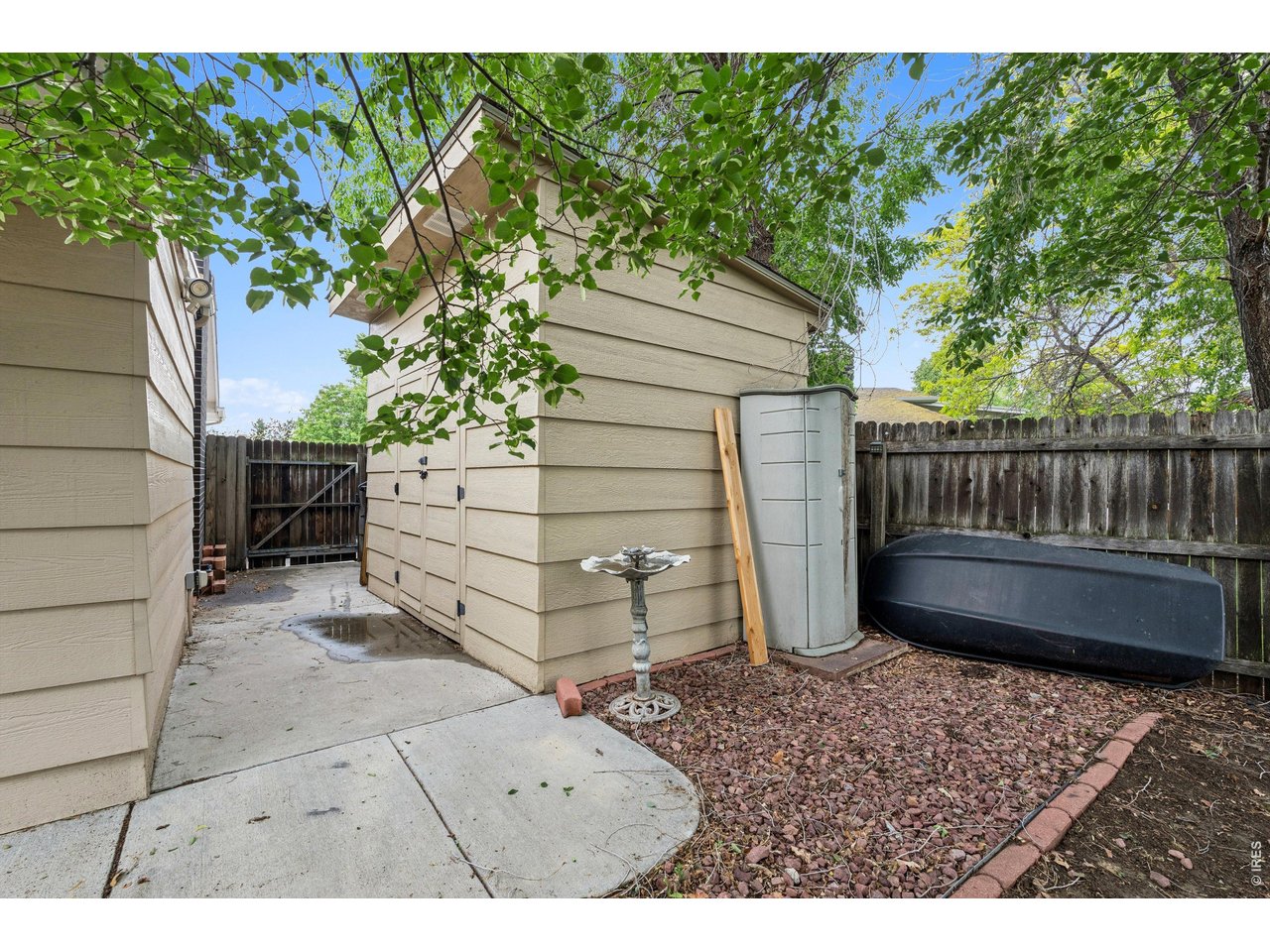 24 University Cir