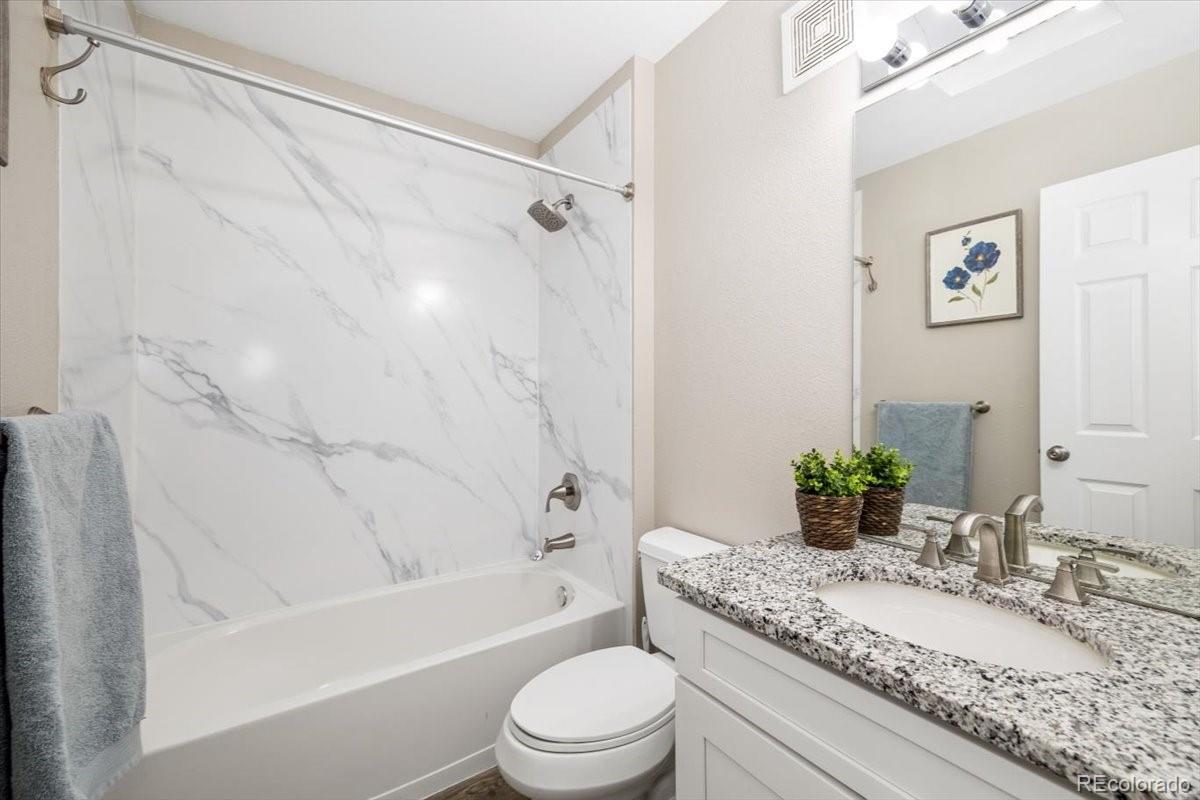 1563 S Danube Way Unit: 107