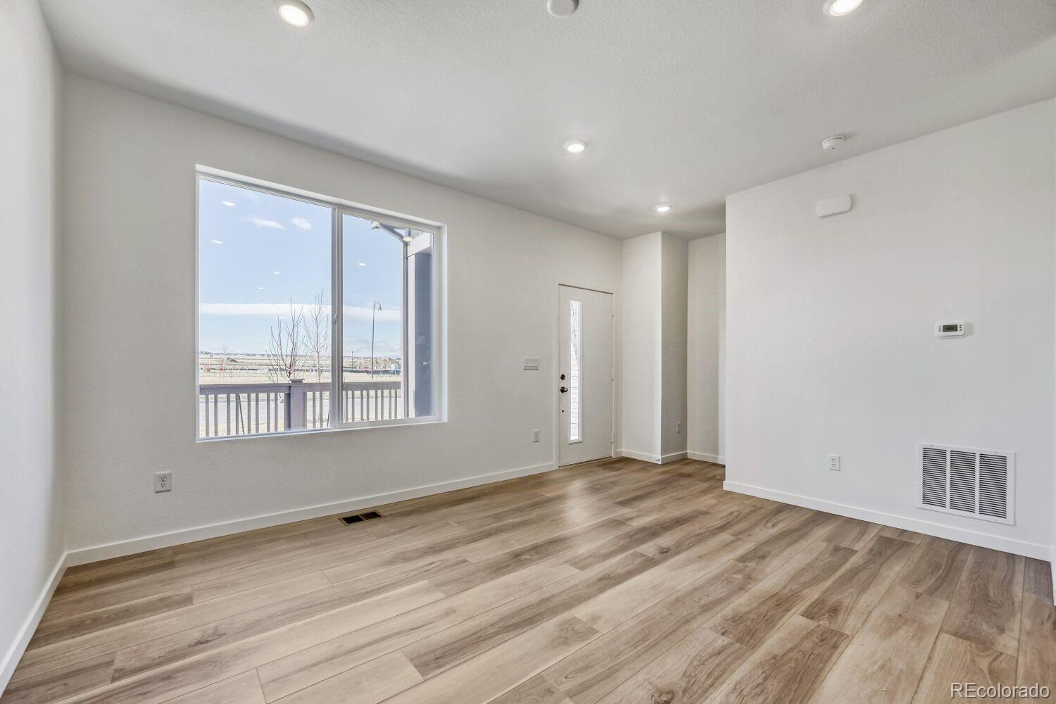 6839 Parterre Parkway N Unit: 4