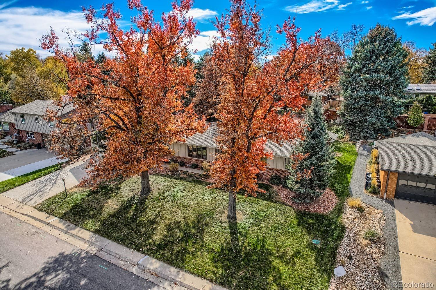 11734 W Applewood Knolls Drive