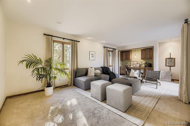 11734 W Applewood Knolls Drive