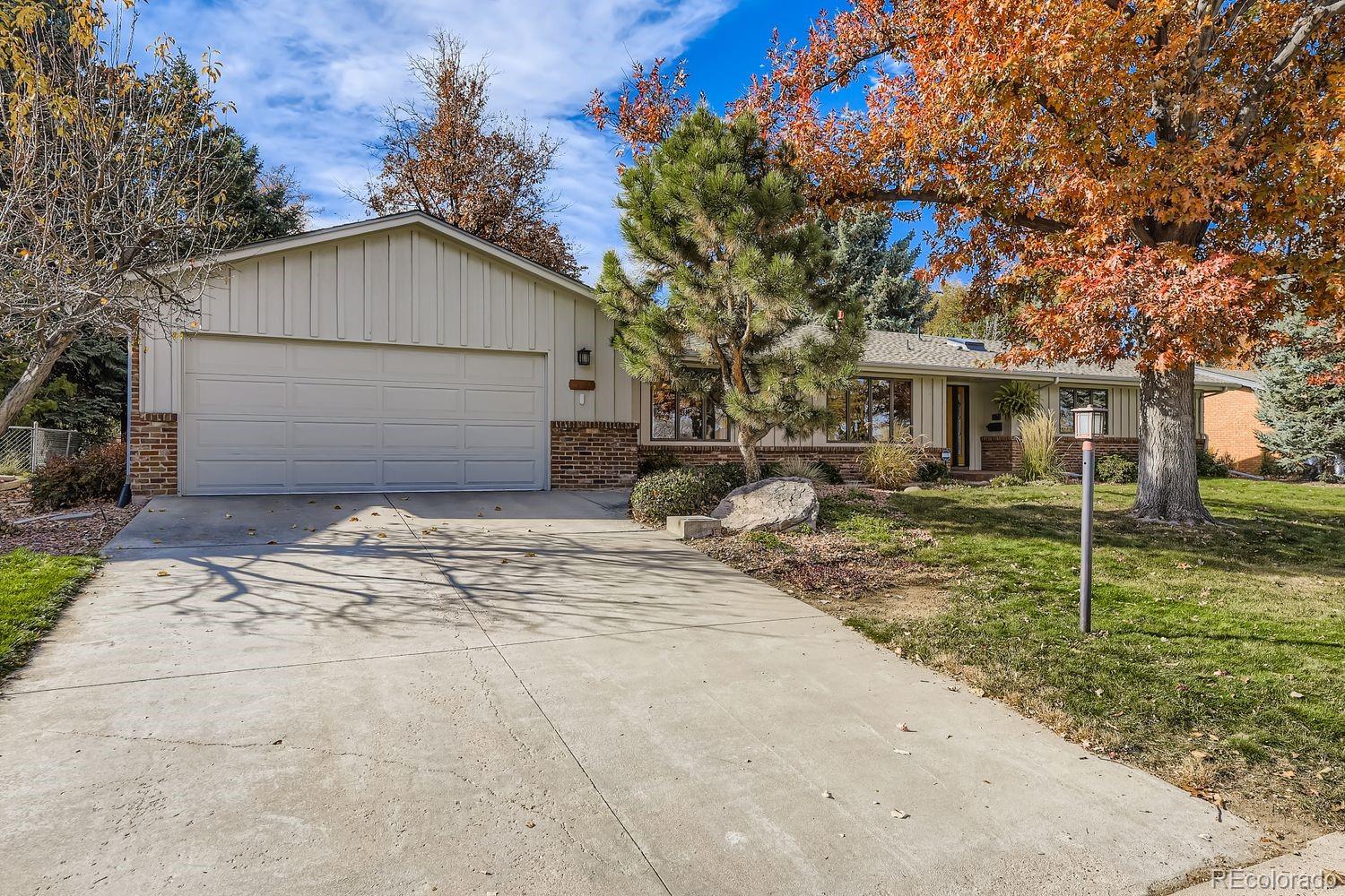 11734 W Applewood Knolls Drive