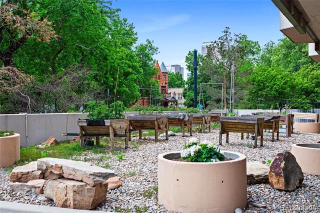 550 E 12th Avenue Unit: 204