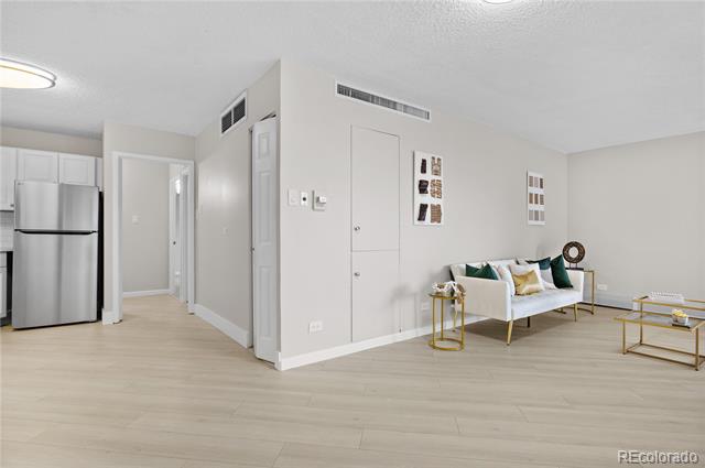 550 E 12th Avenue Unit: 204