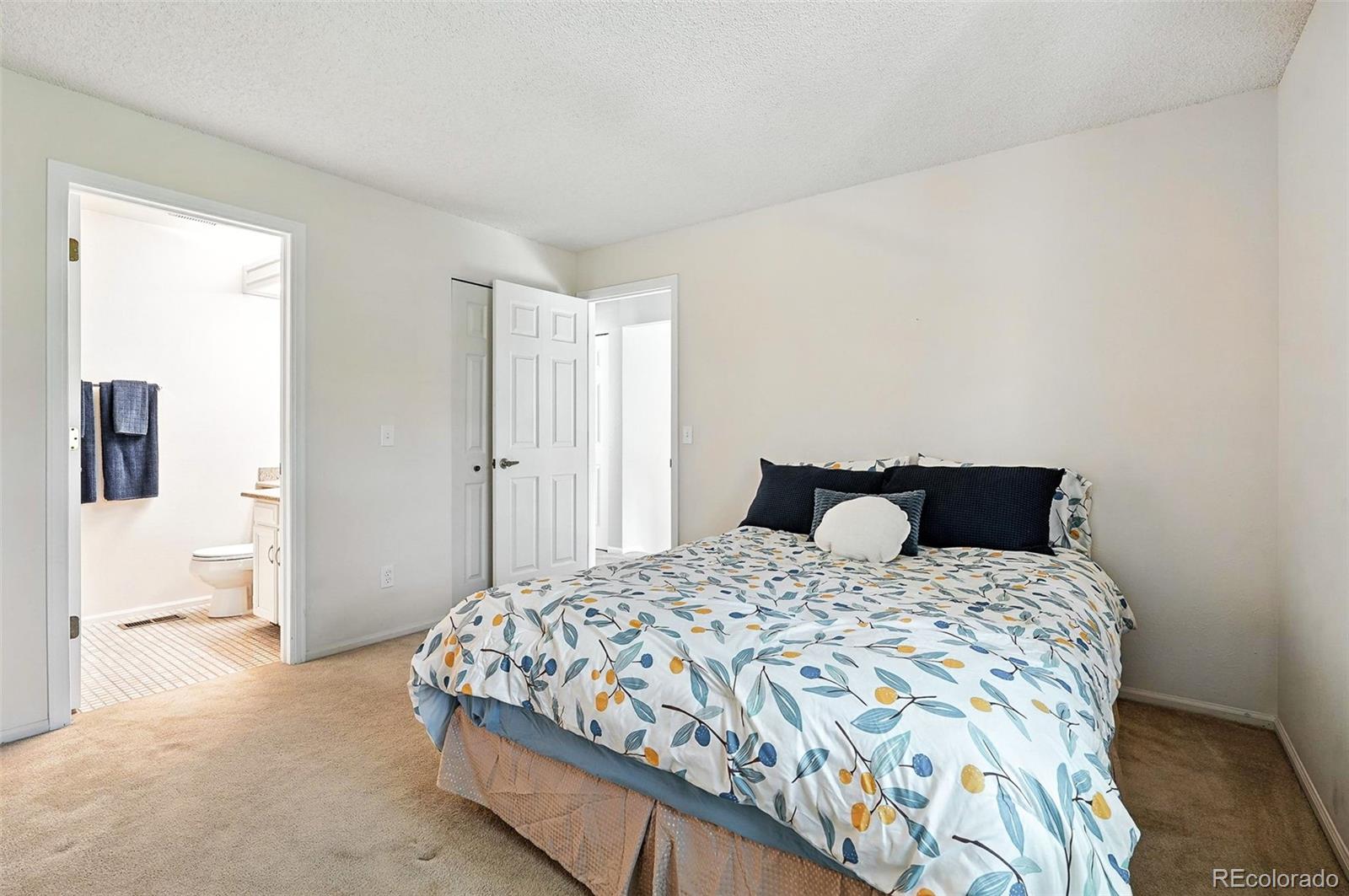 6401 S Forest Street