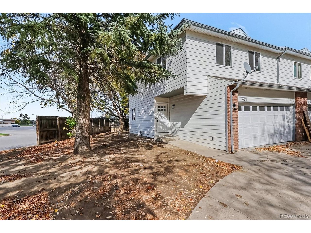 658 Eagle Dr
