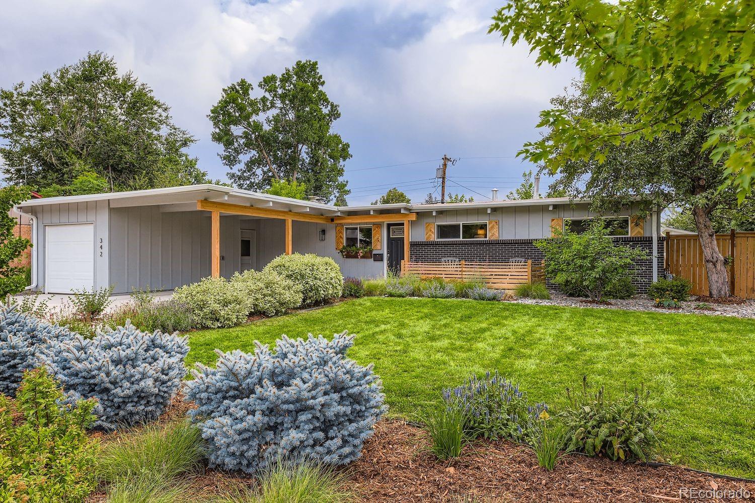 342 W Caley Avenue