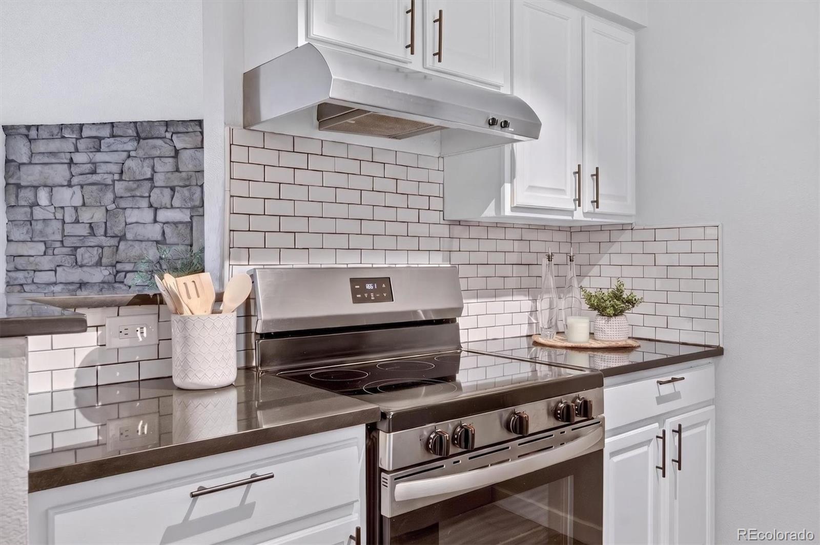 10150 E Virginia Avenue Unit: 19-102
