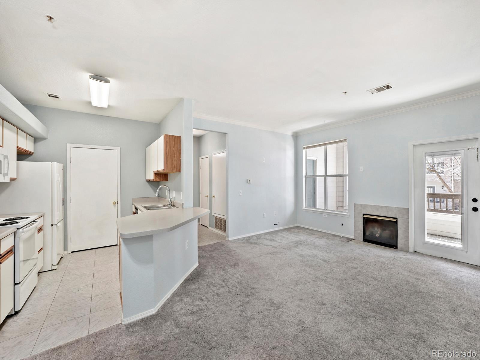 18919 E Warren Circle Unit: B108