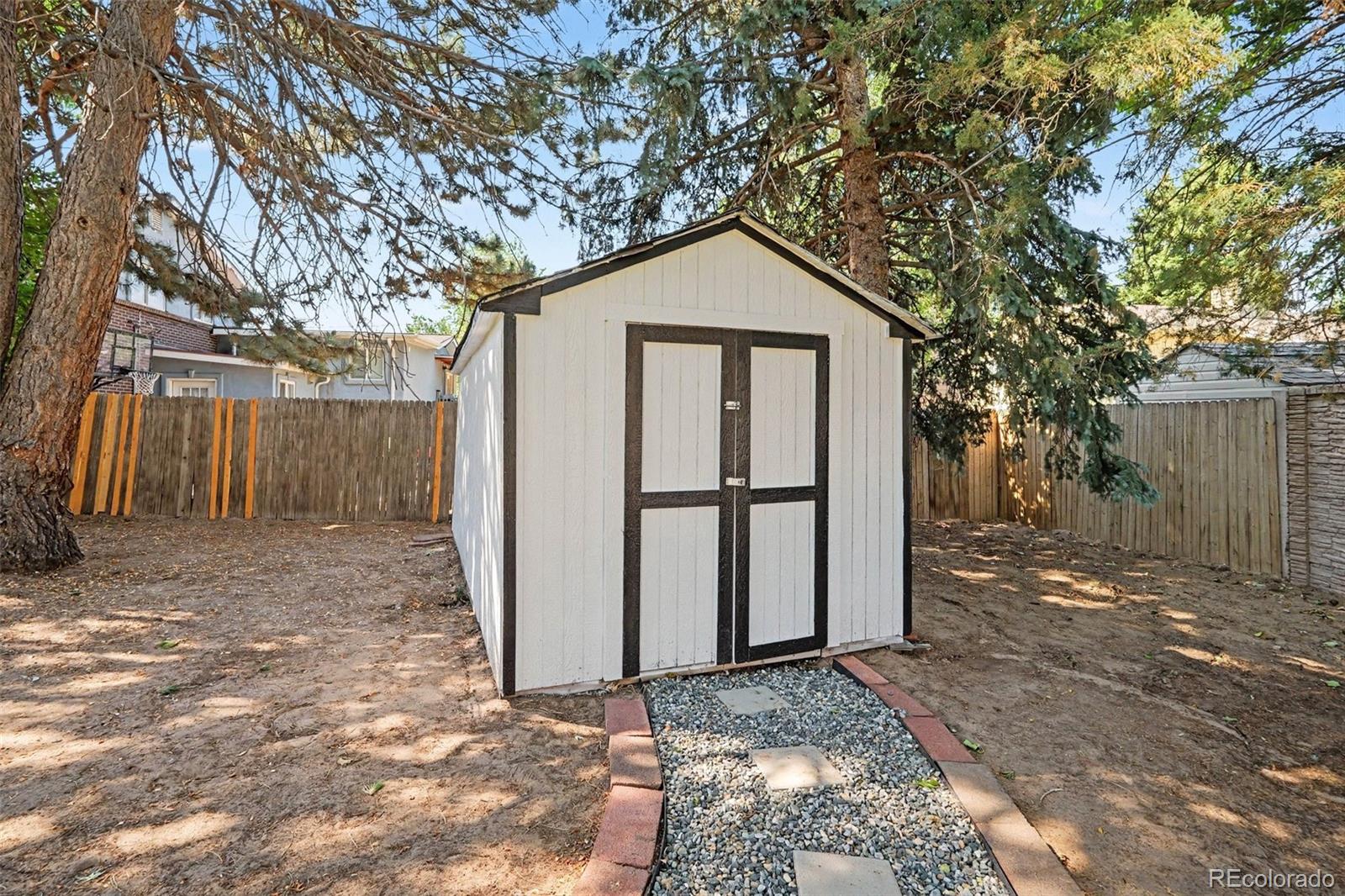 11915 E Arizona Drive