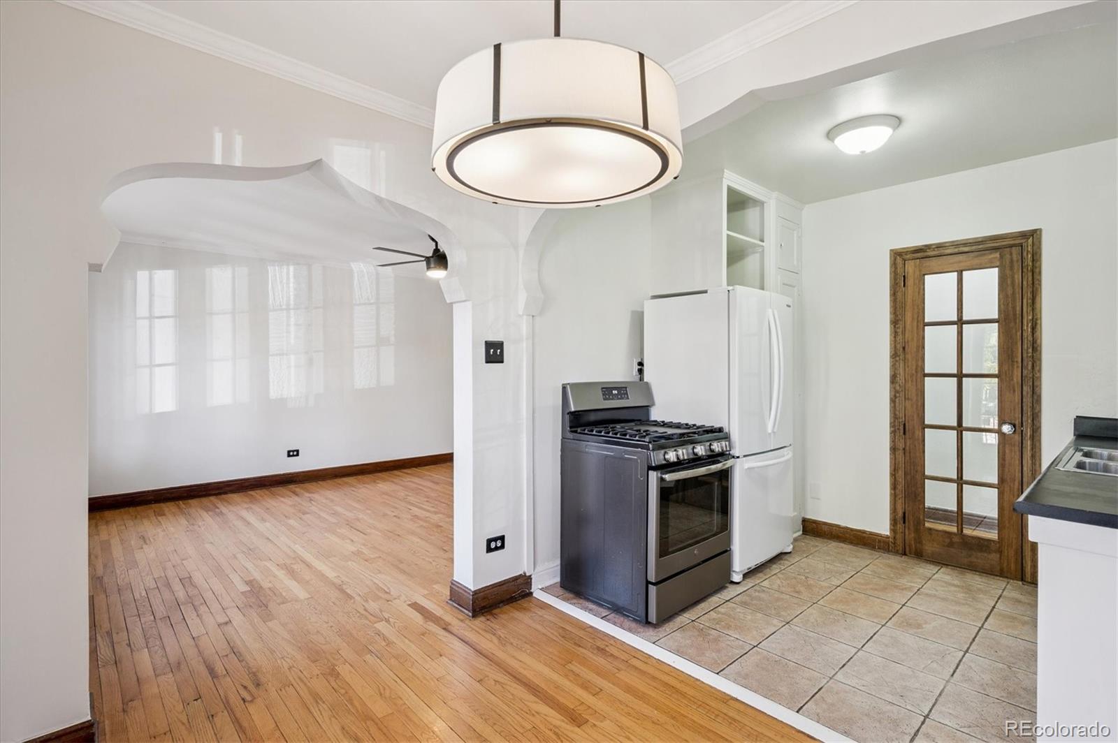 1050 N Washington Street Unit: 101