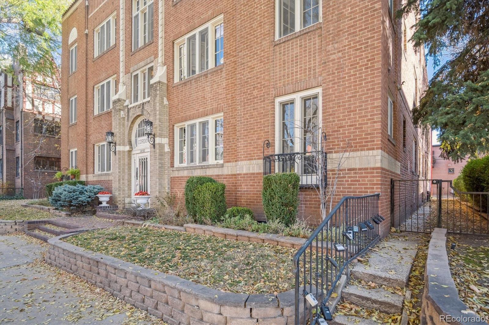 1050 N Washington Street Unit: 101