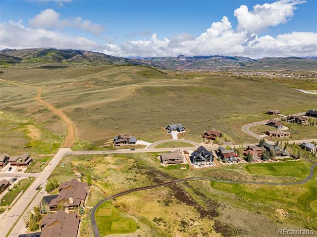 1750 Wildhorse Drive