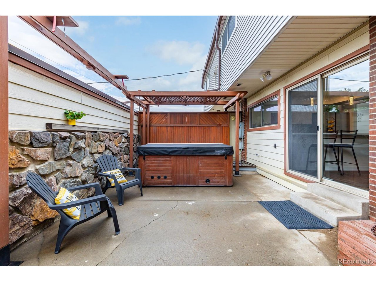 758 S Youngfield Ct