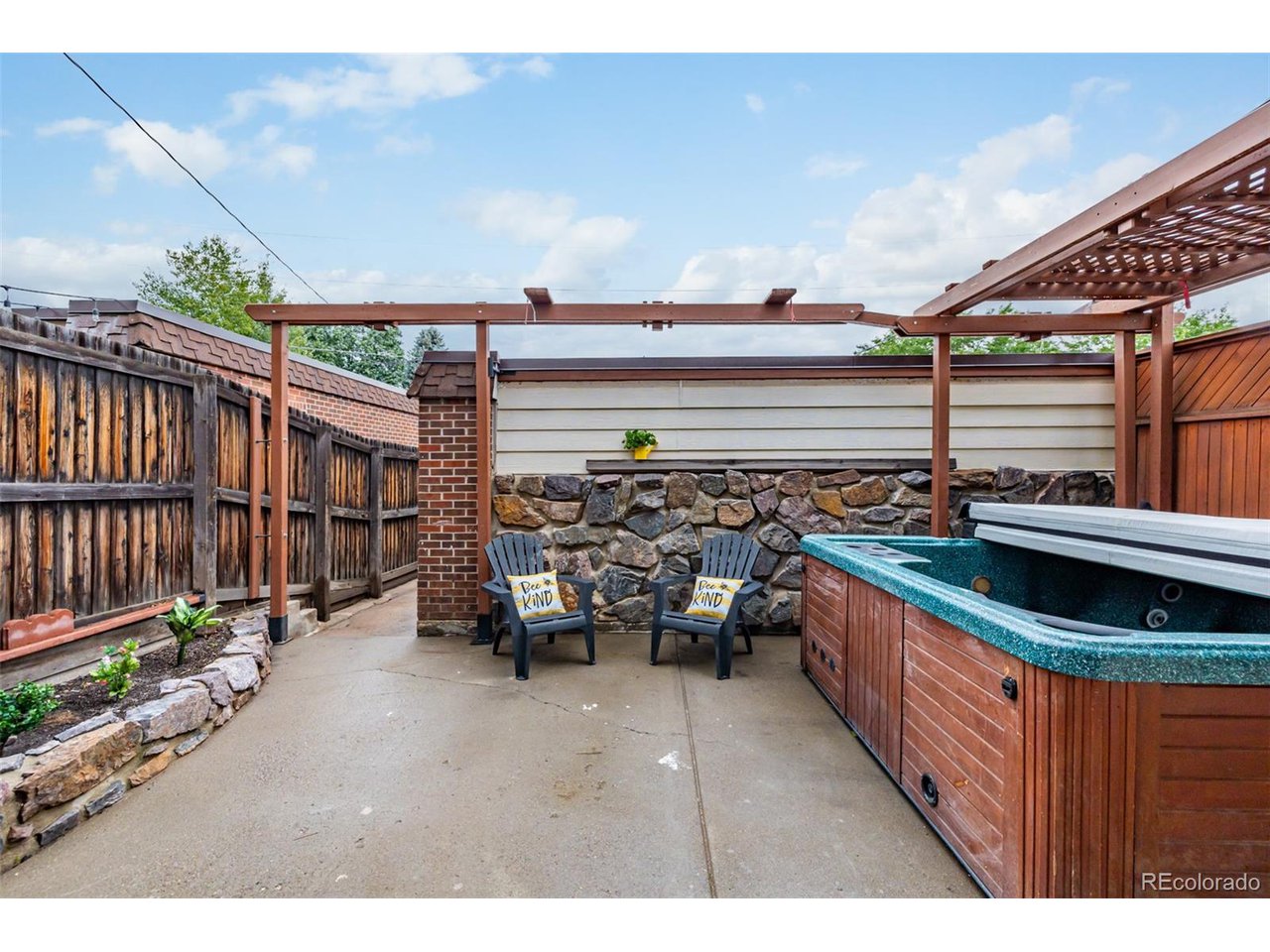 758 S Youngfield Ct