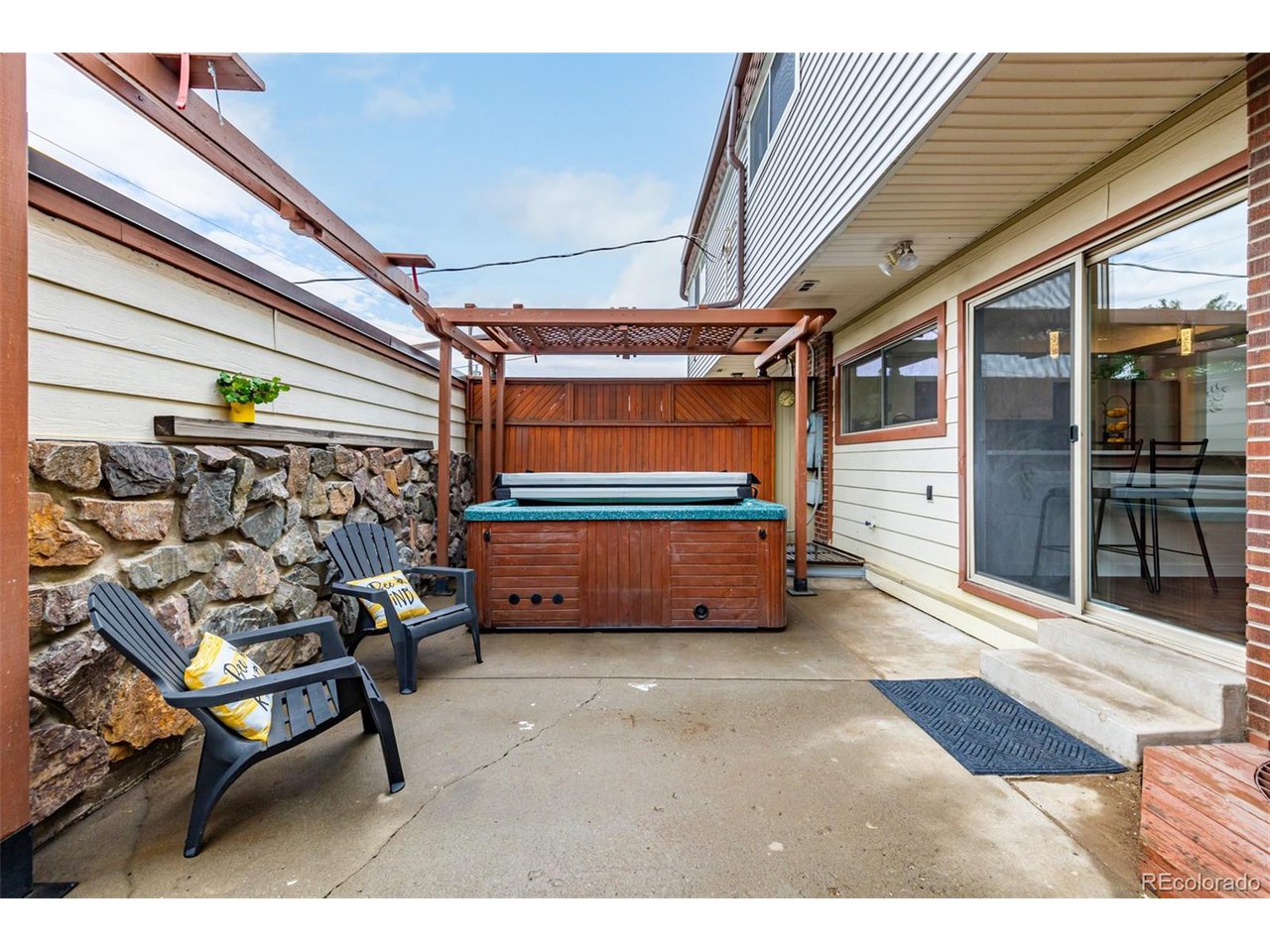 758 S Youngfield Ct