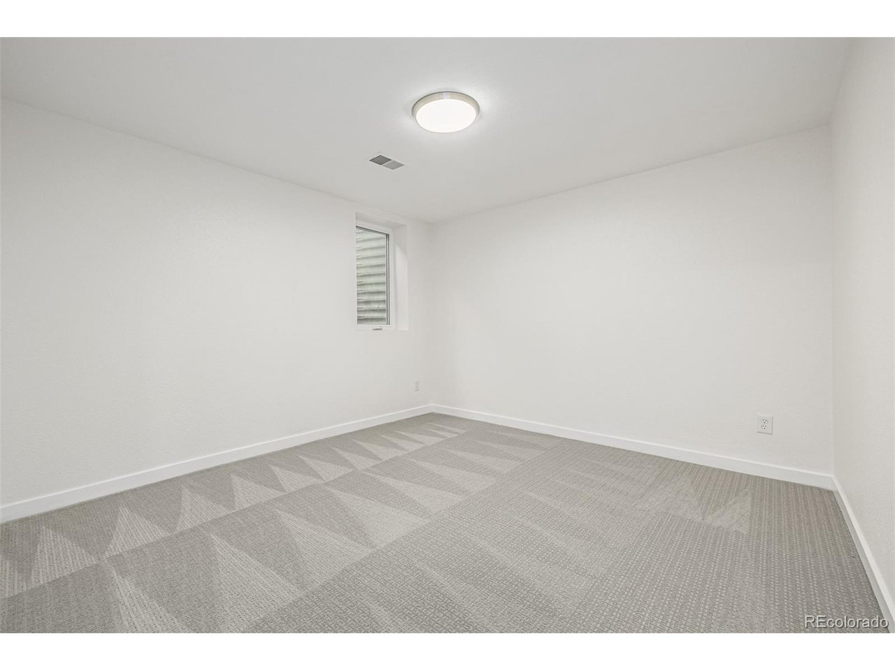 758 S Youngfield Ct