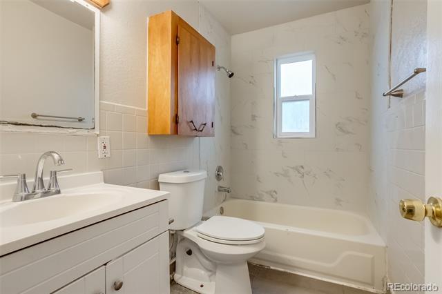 6890 Monaco Street Unit: B