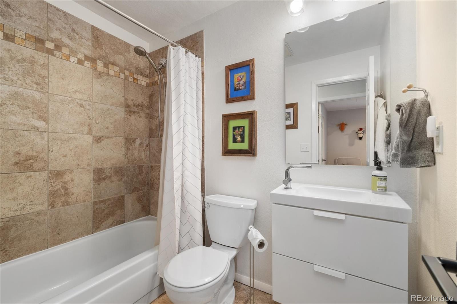 3145 S Idalia Street