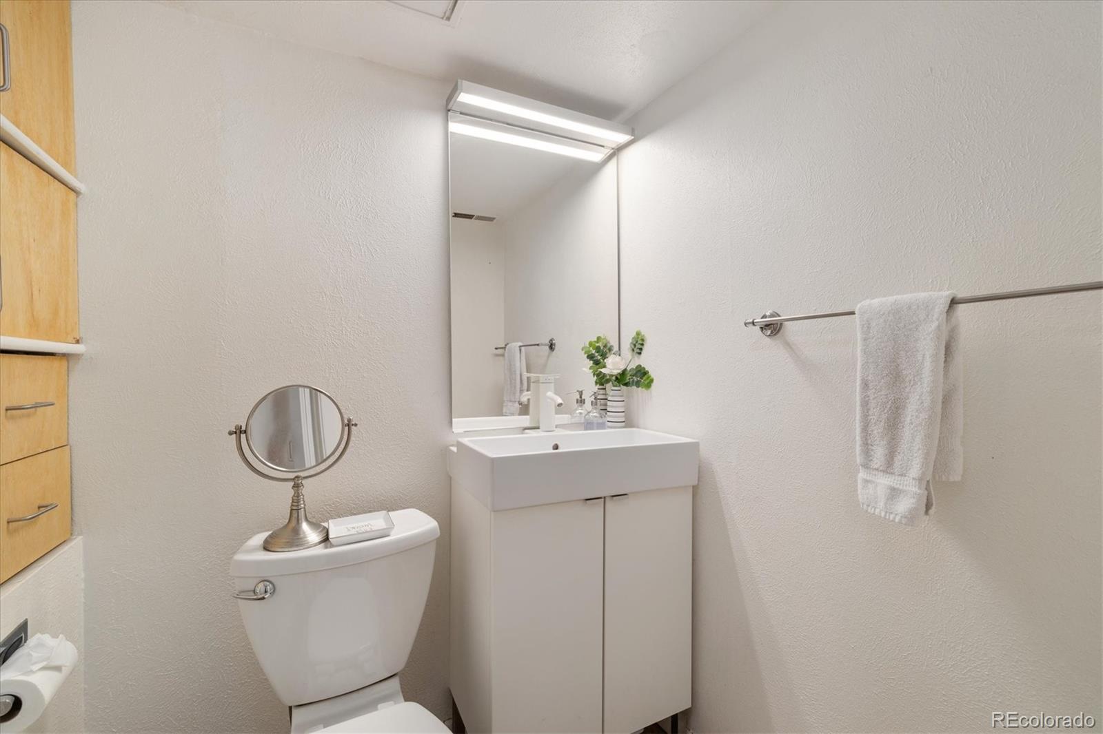 3145 S Idalia Street