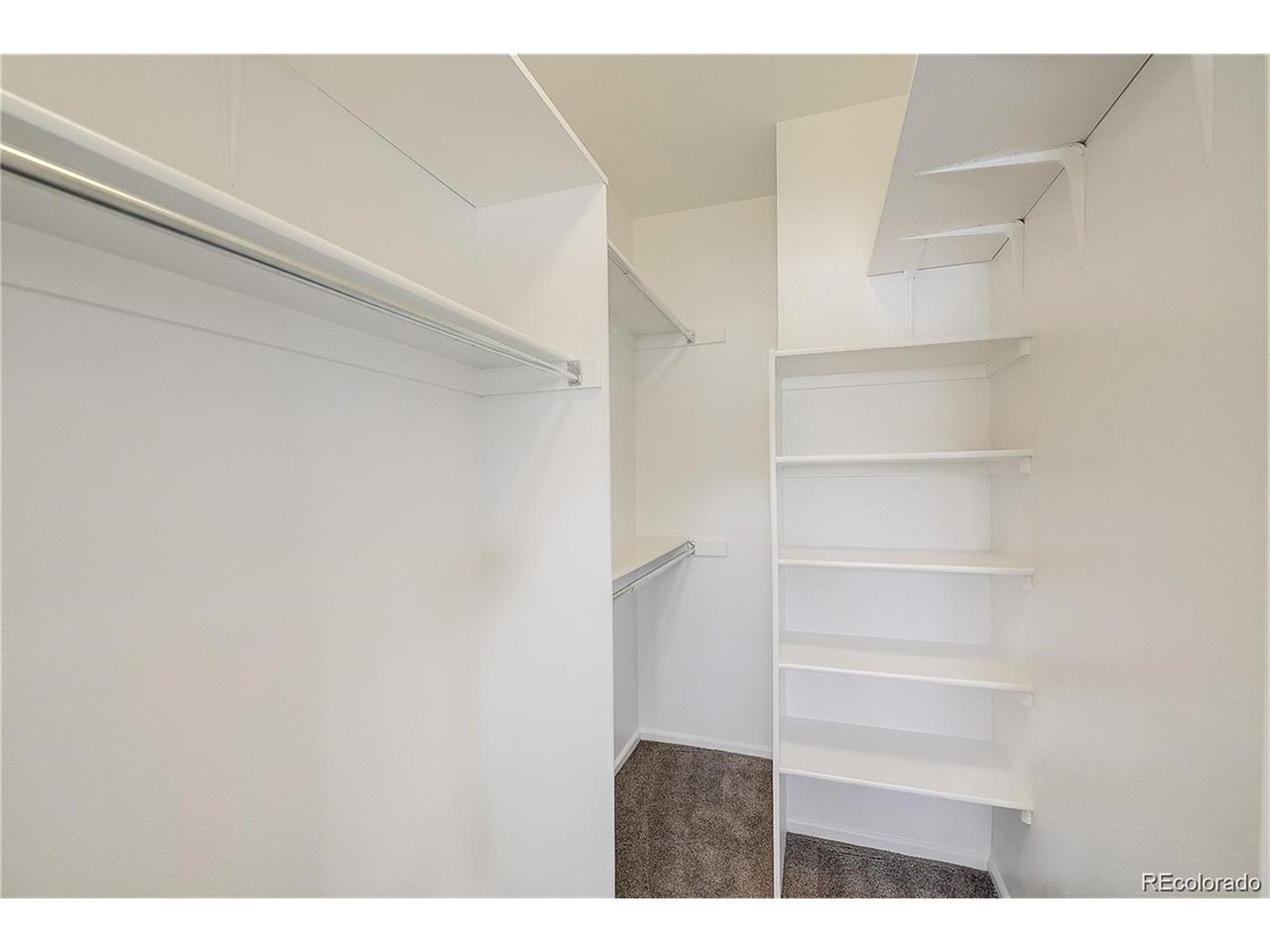 10784 W 63rd Pl 204