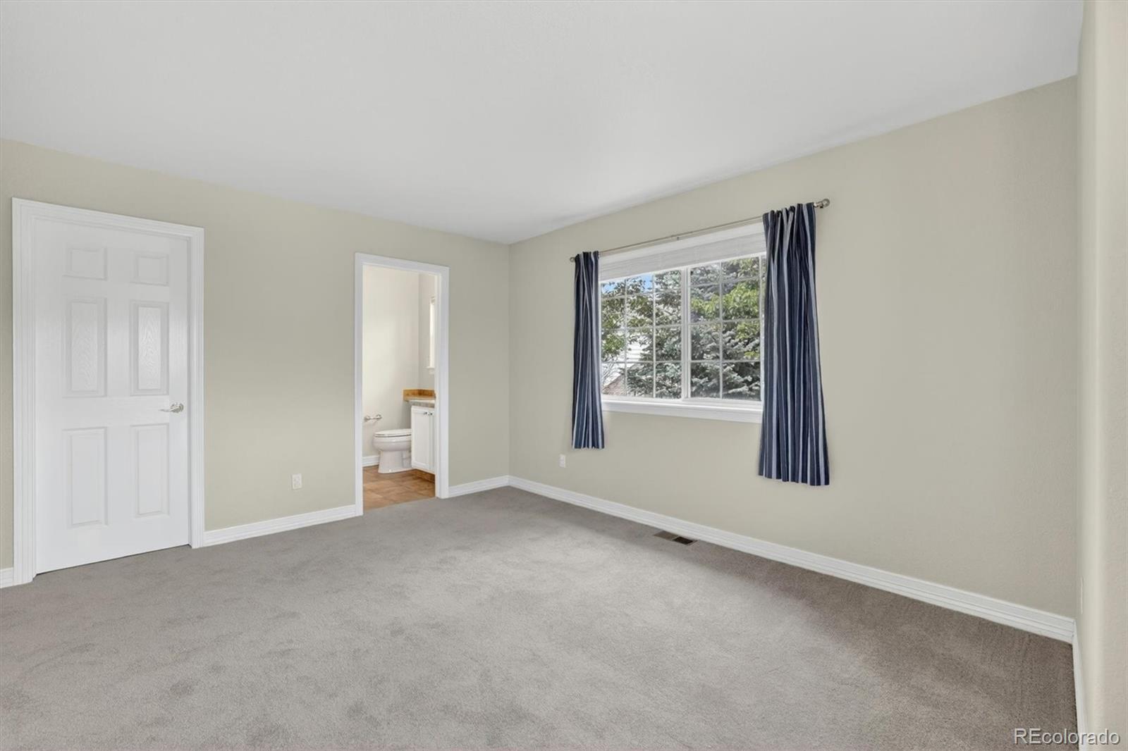 10425 Carriage Club Drive