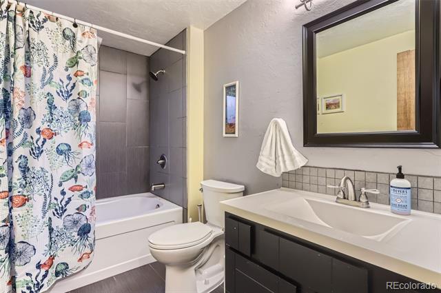1740 Shavano Street