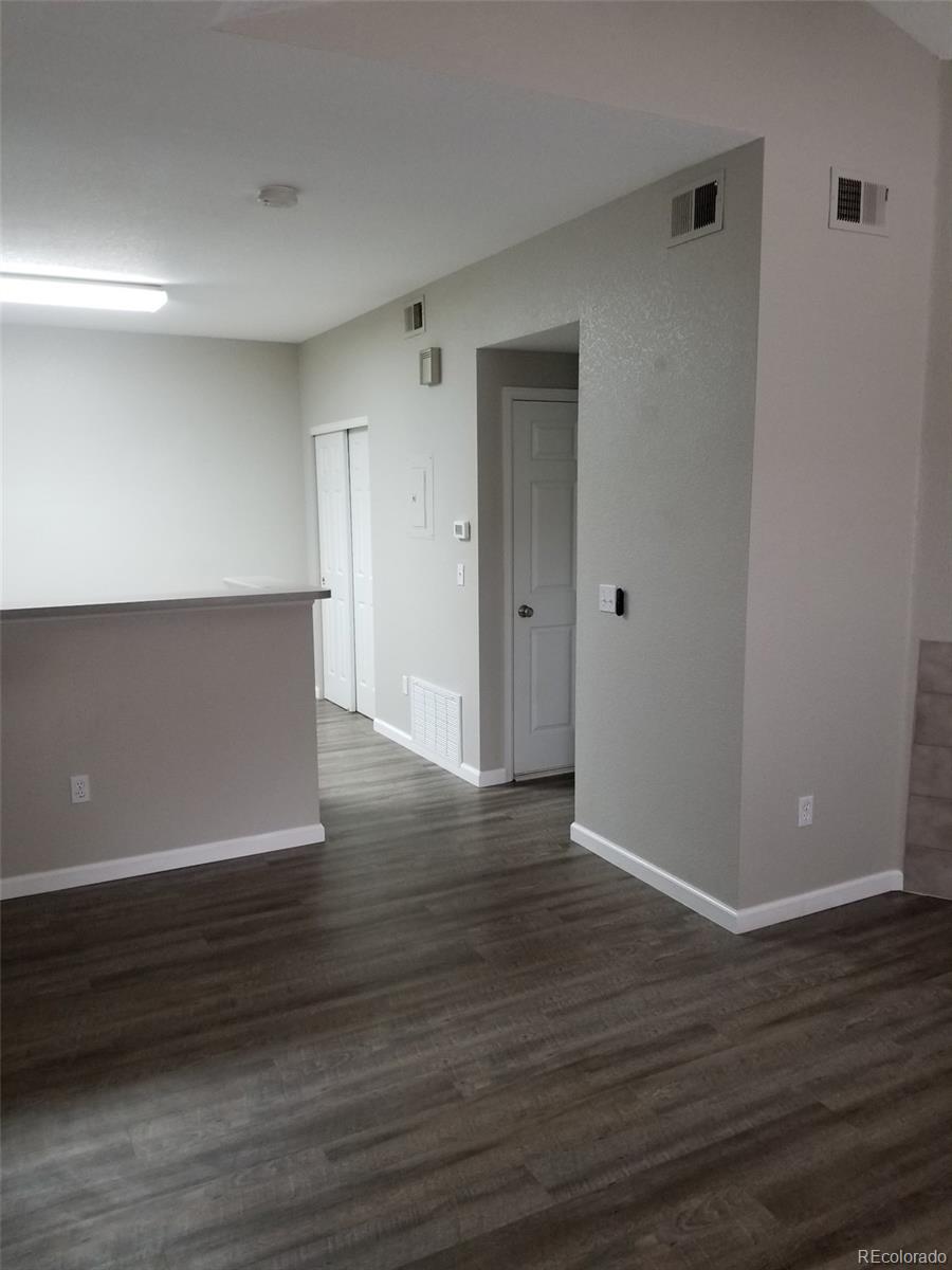 913 S Zeno Way Unit: 206