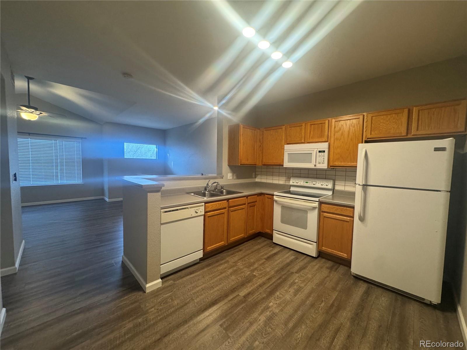 913 S Zeno Way Unit: 206