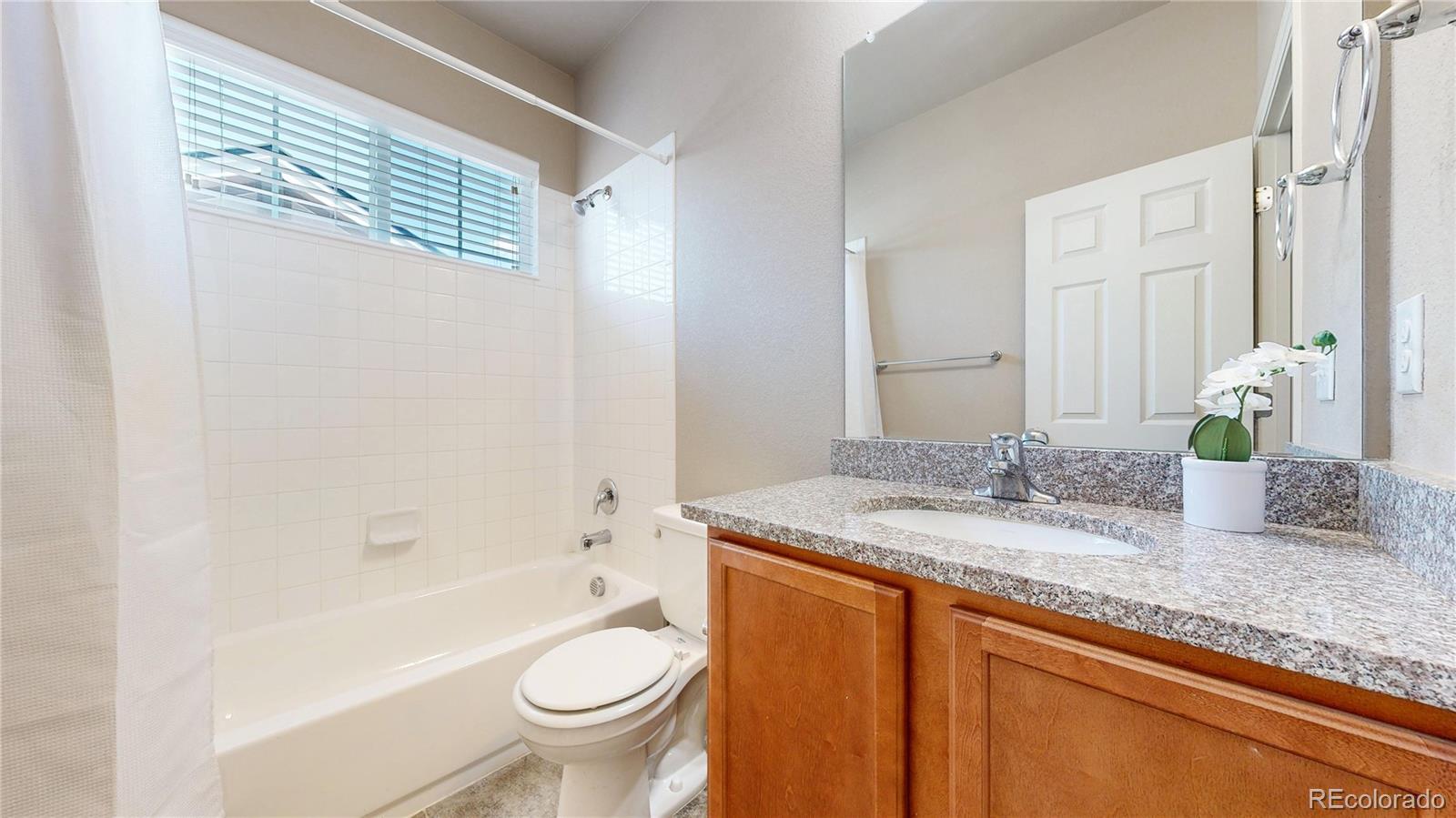 6425 S Harvest Street