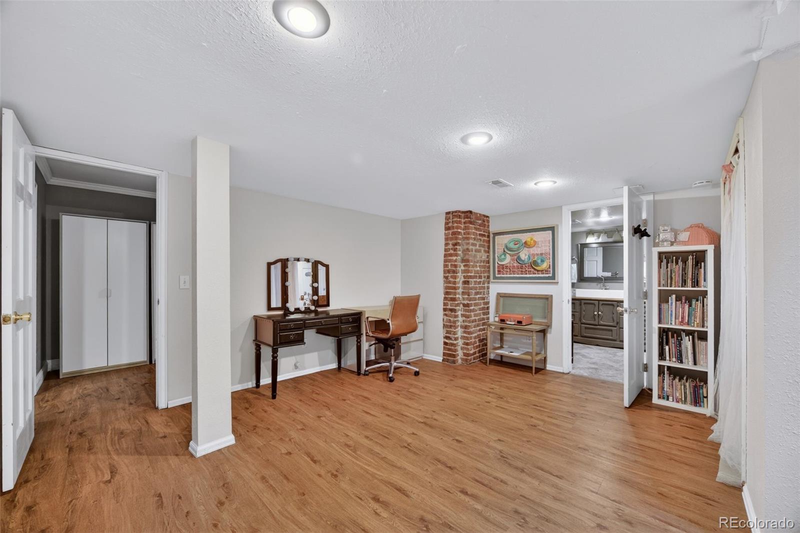 3152 W 36th Avenue