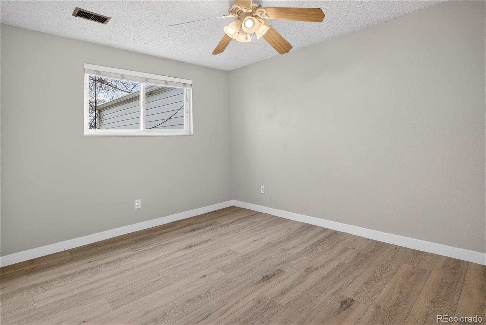 16359 W 10th Avenue Unit: XX5