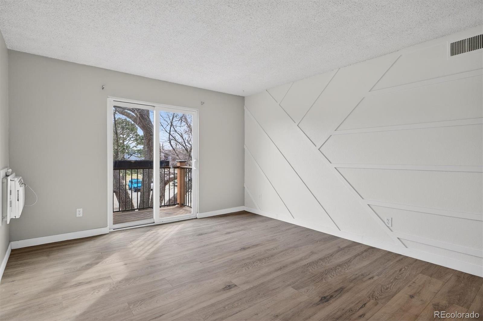 16359 W 10th Avenue Unit: XX5