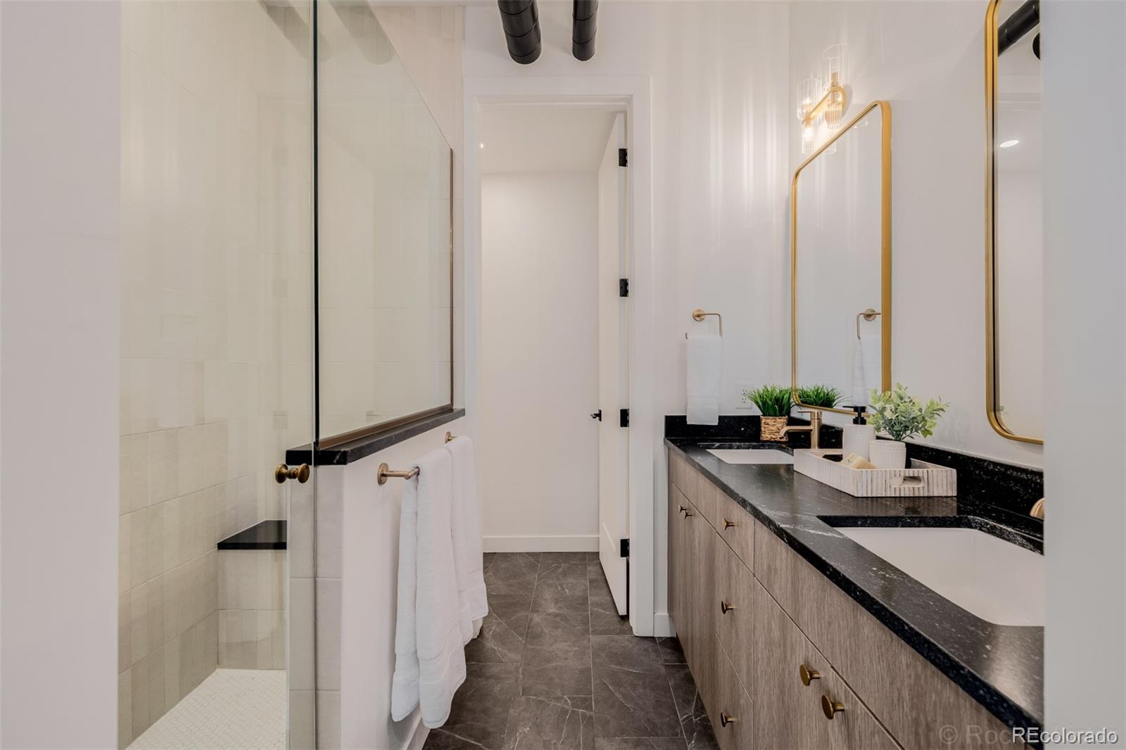 1242 Yates Street Unit: U2