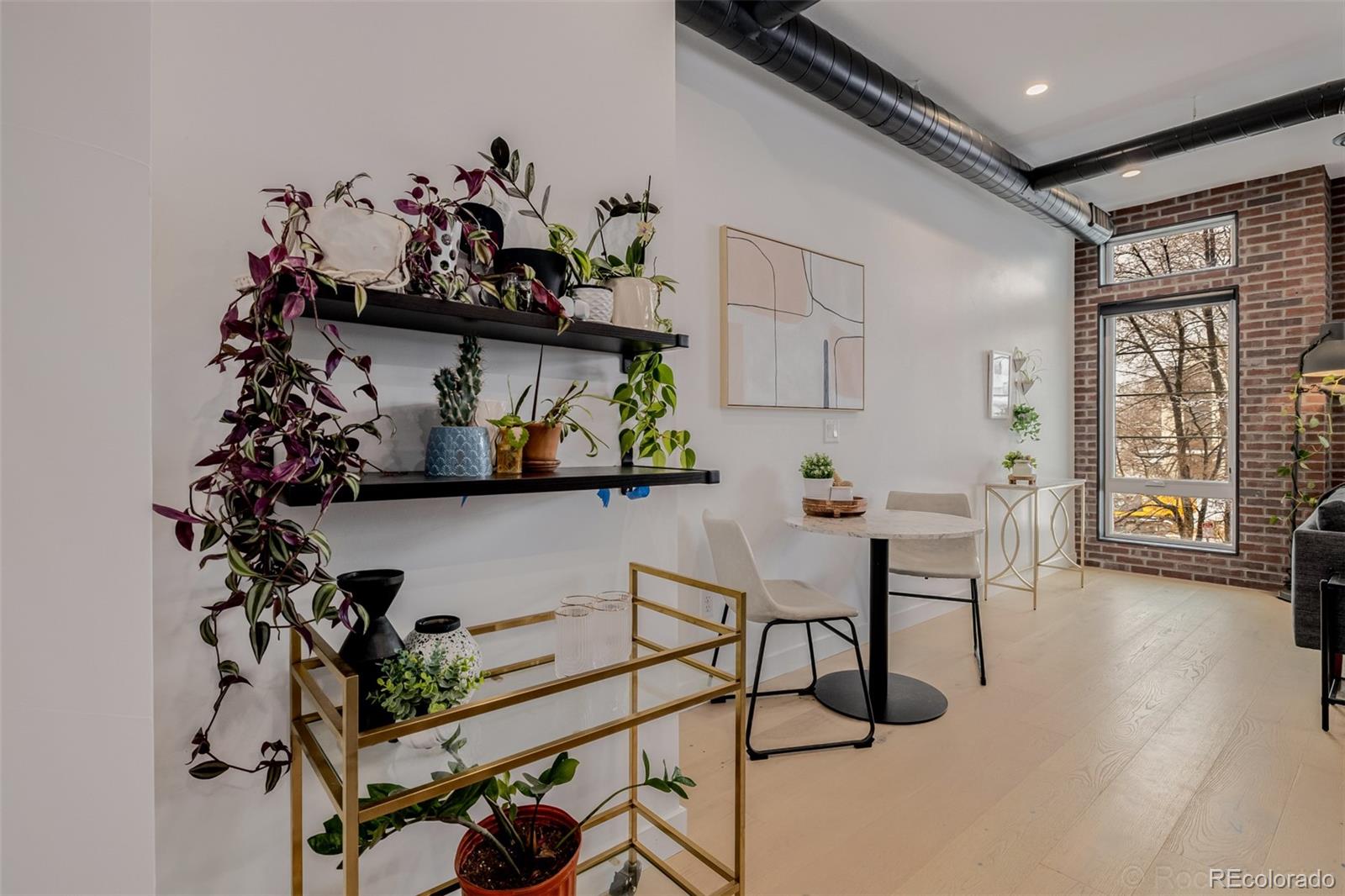 1242 Yates Street Unit: U2