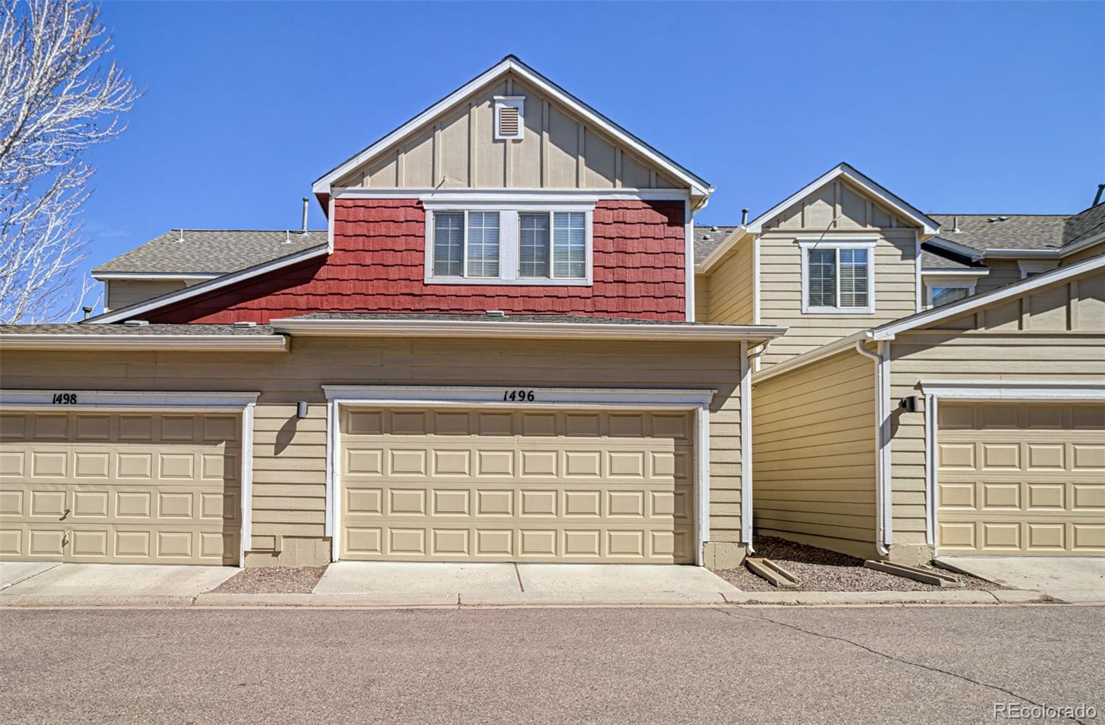 1496 Red Cliff Way