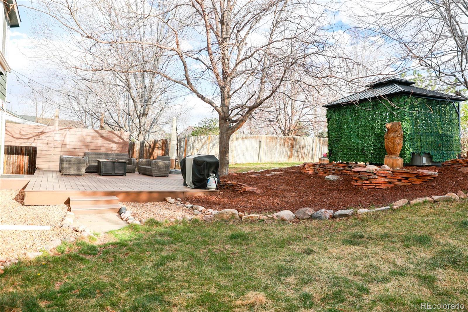 8853 S Dudley Street