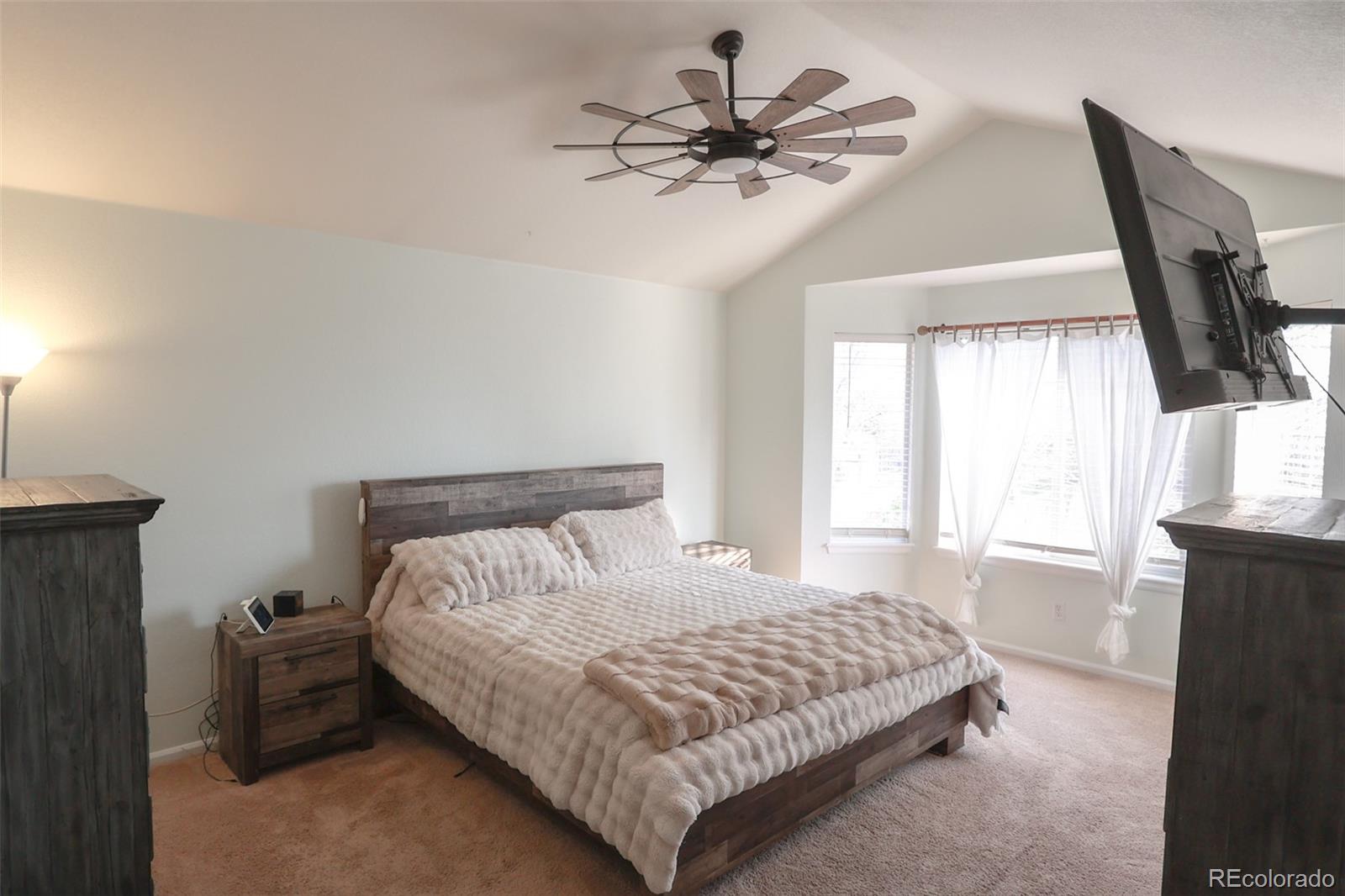 8853 S Dudley Street