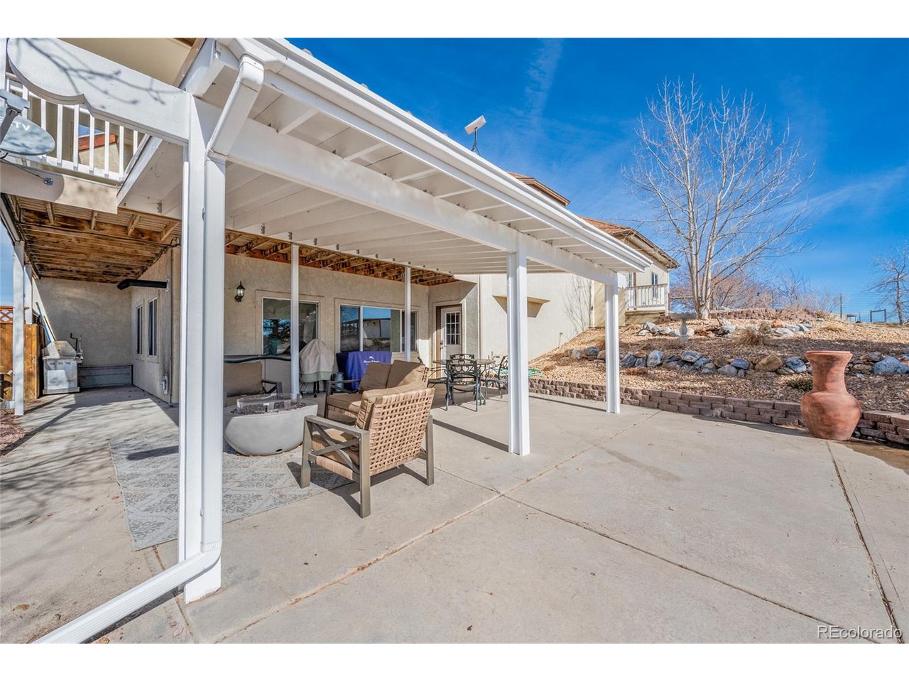 6670 Sunset Cir