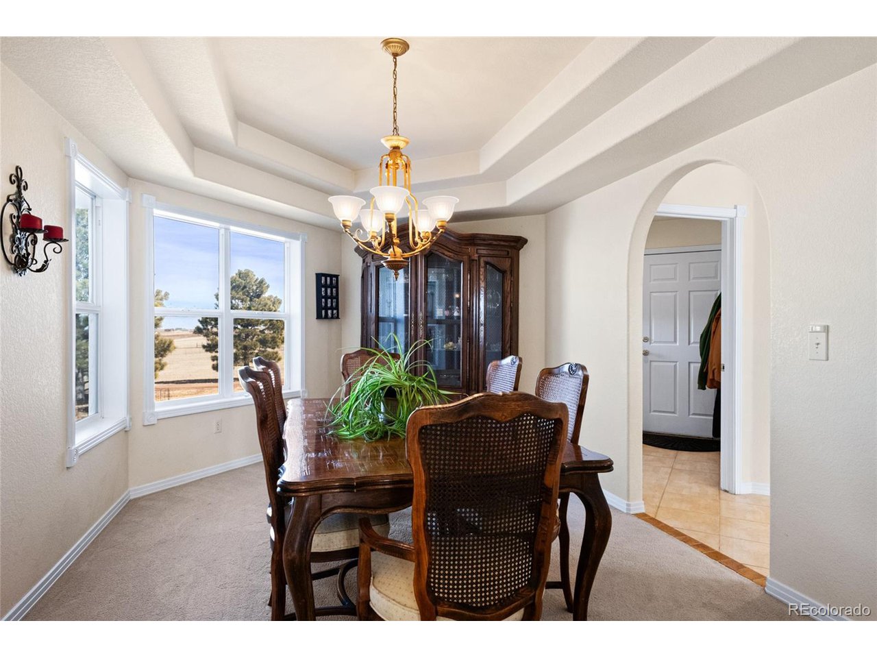 6670 Sunset Cir