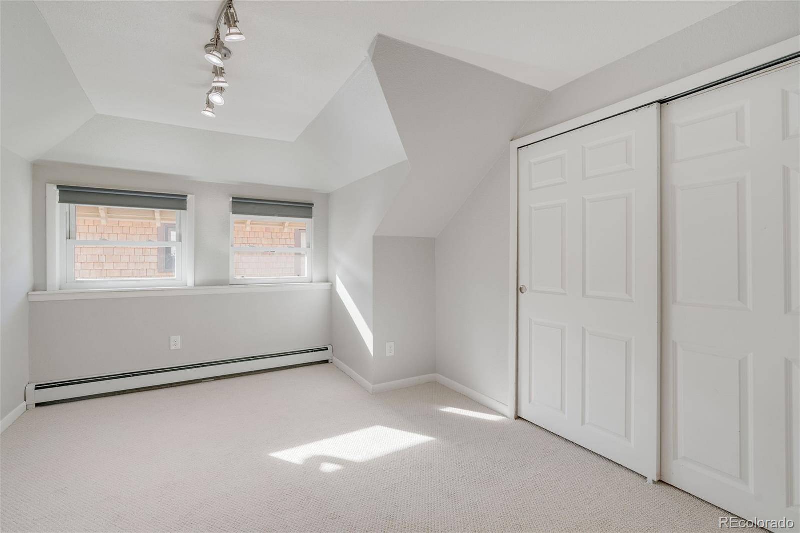 3315 N Gaylord Street