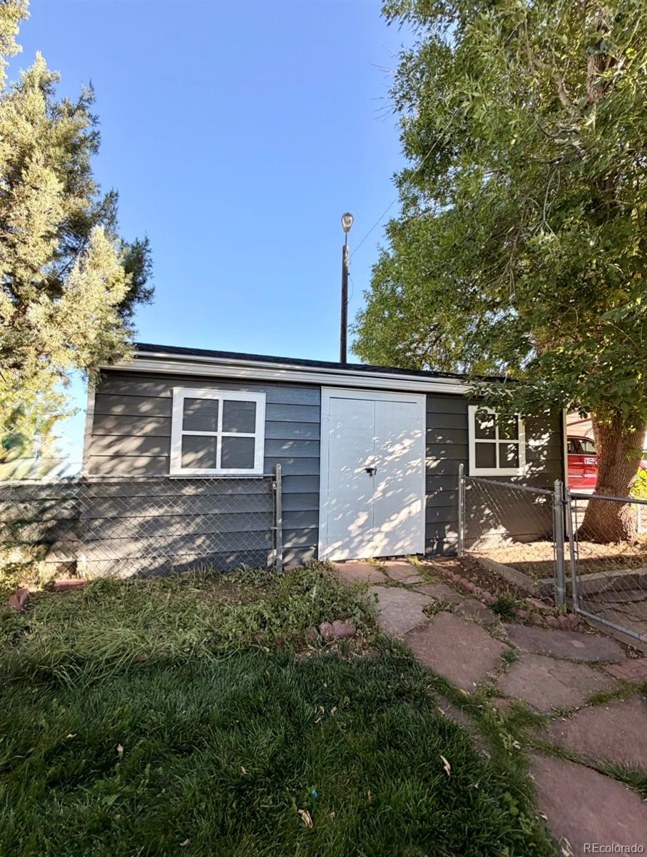 26900 E Colfax Avenue