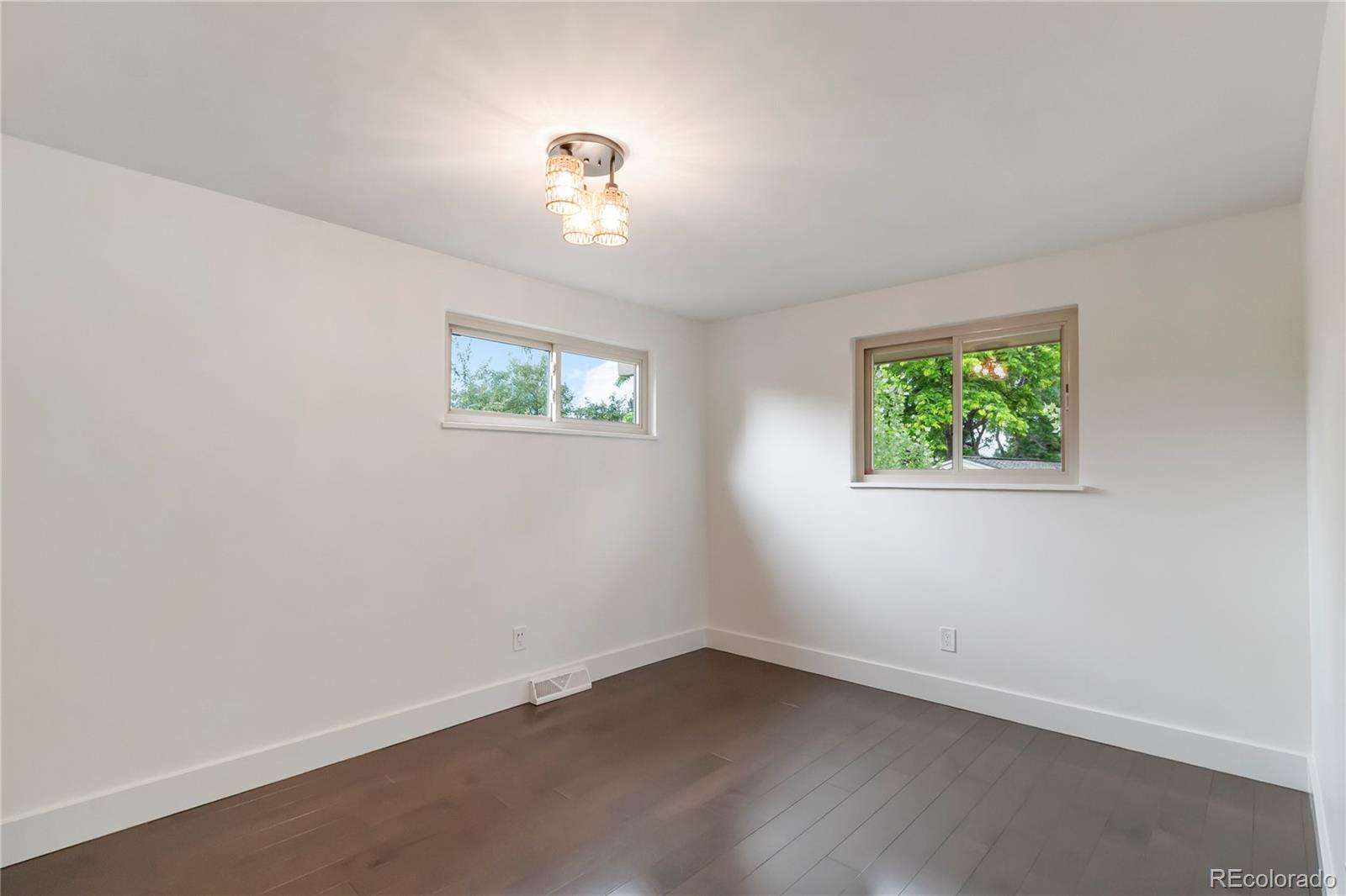 6581 E Heritage Place