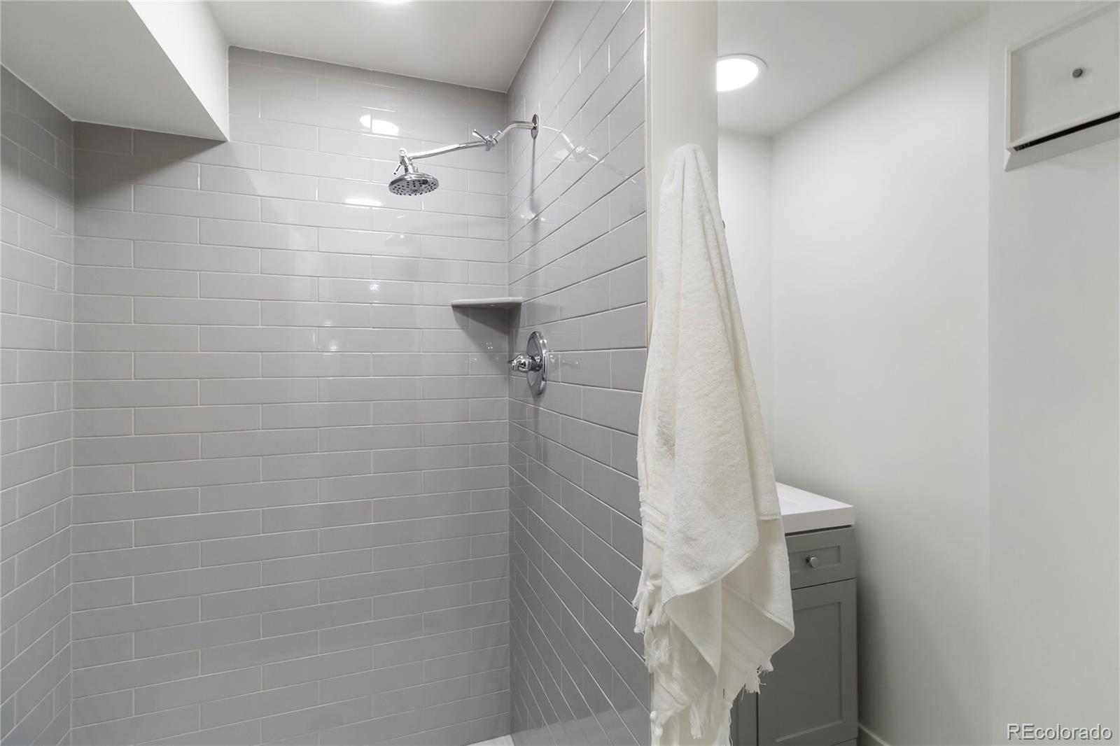 6581 E Heritage Place