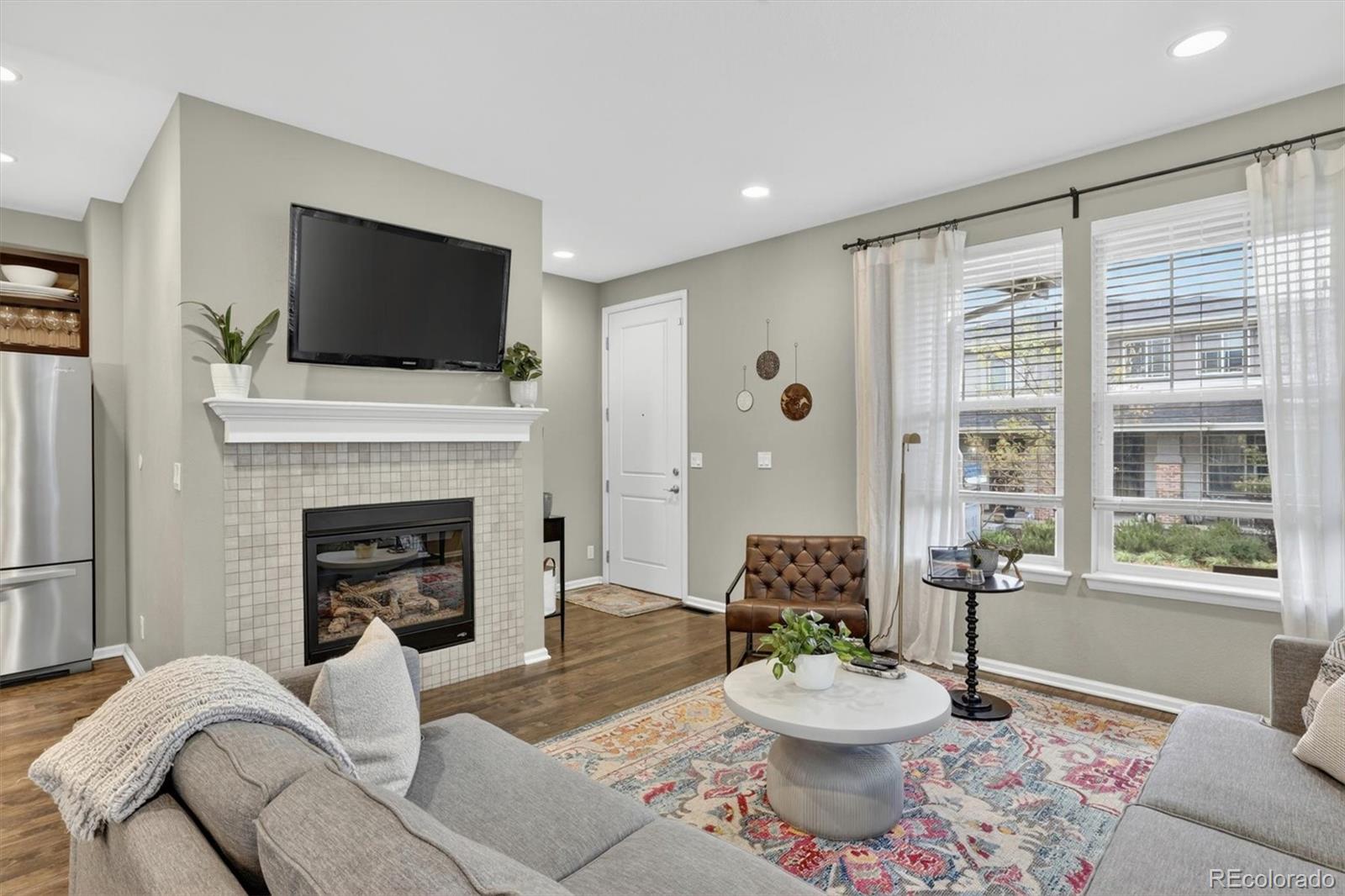 11277 E 28th Place
