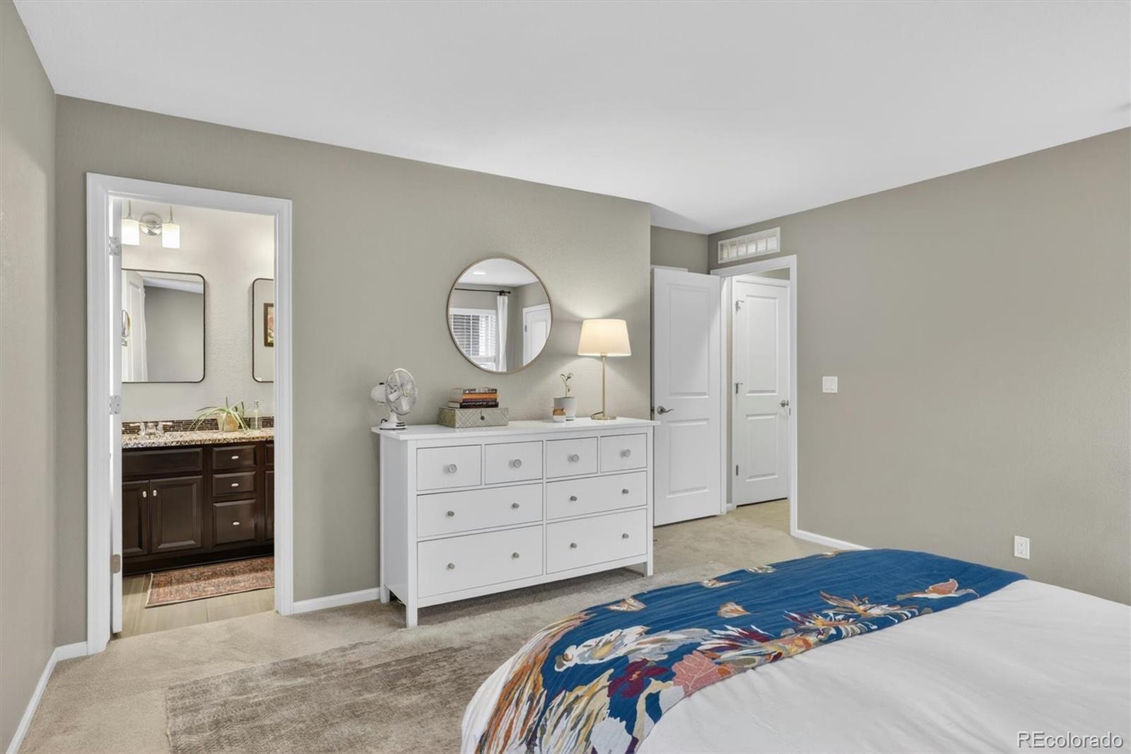 11277 E 28th Place
