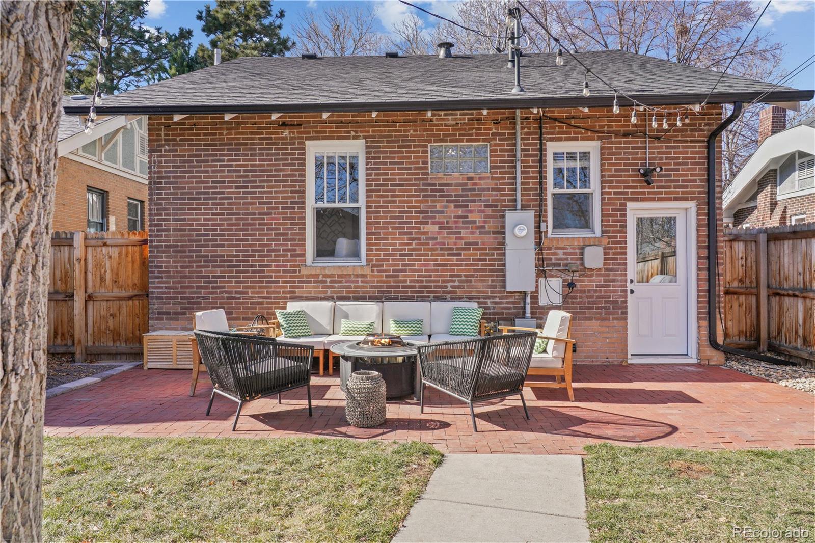 826 Madison Street