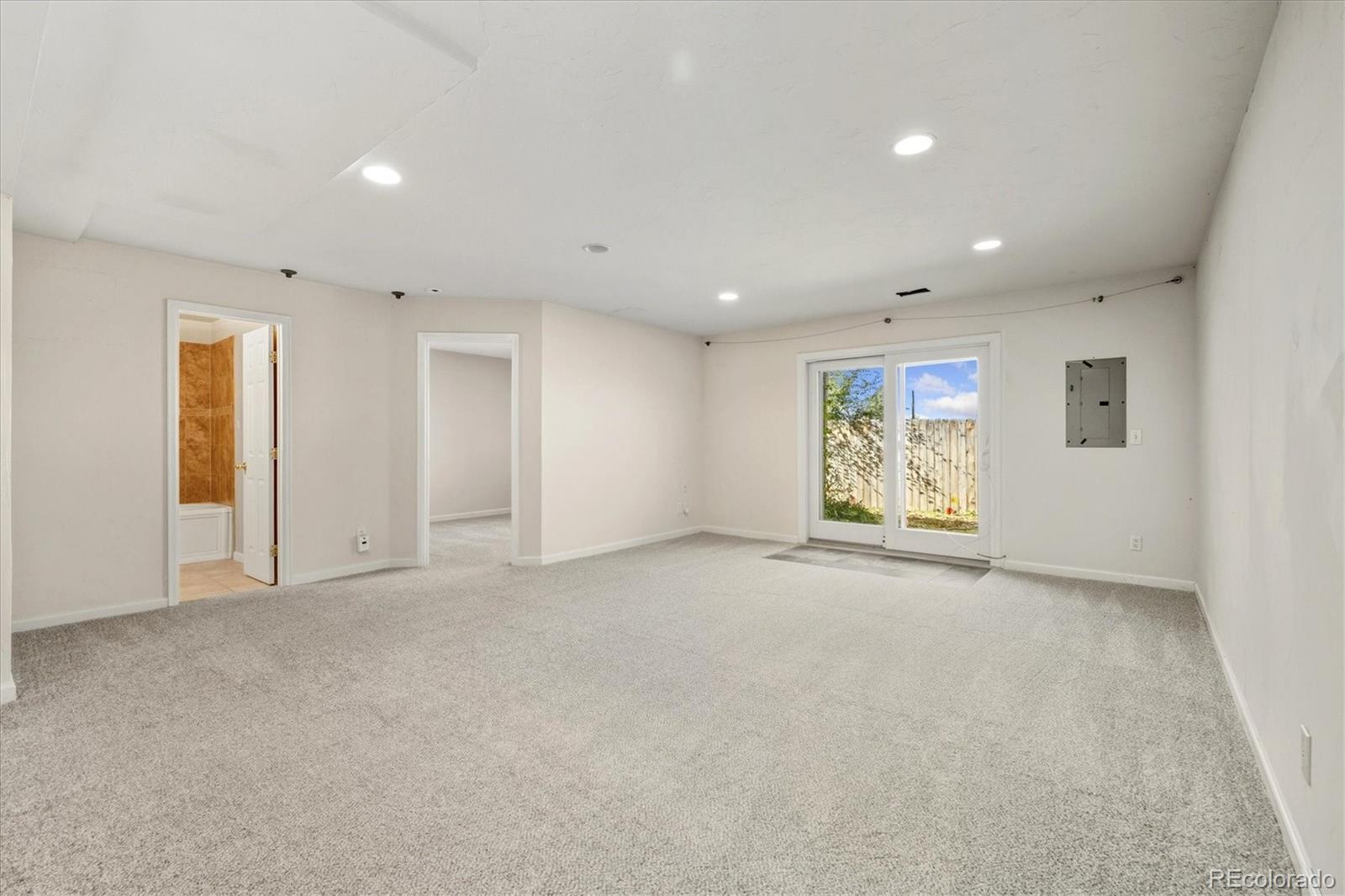 9616 E Arkansas Place